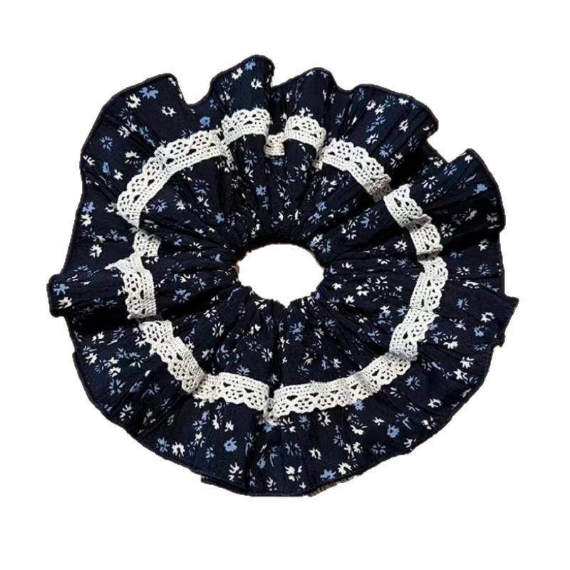 Hajgumi csipke szegéllyel - szövet, nagy rugalmasság, japán–koreai stílus (kézi feldolgozás; tavasz 2025)