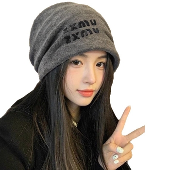 Női sapkás paróka - valósághű hosszú, egyenes haj, beépített sapka, hőálló rostok, hosszú haj