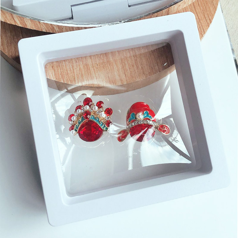 Pár-stílusú retro kínai broska Pekingi Opera arcképe és selyemsál csat - ötvözet, elektroplakálás, dekoráció