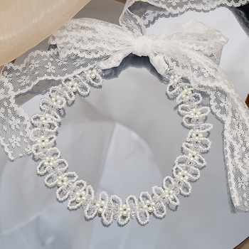 Koreai stílusú kristályos hajpánt, csipkés masnival