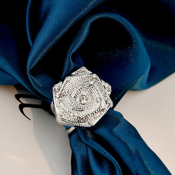 Ötvözet sálcsat – etnikus stílus, uniszex, virág alak, elektroplating, gyémánt beültetések