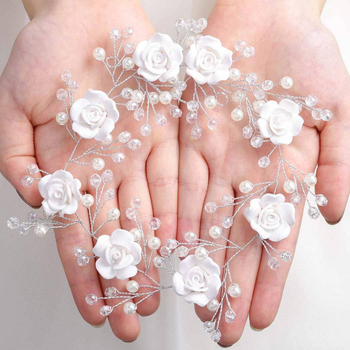 Koreai stílusú kristályos hajpánt virág díszítéssel és gyöngyökkel, puha lánccal