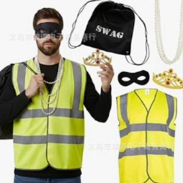 Helovyno cosplay komplektas: plėšiko akių kaukė, perlo vėrinys, karūna ir kuprinė — medžiaga: audinys; apdirbimas: spauda; personalizavimas: galima