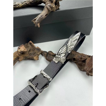 Rory 24 Curea Kendo din piele naturală, gravată, cu textură suede și cataramă din aliaj cu știft (Primăvara 2023)