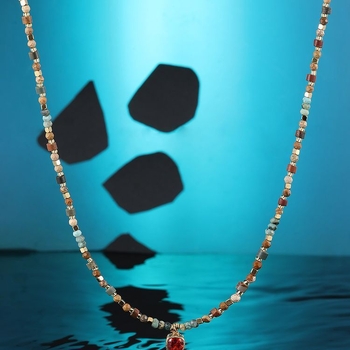 Colier cu pandant geometric, aur 18K, lanț tip corn, lucrat manual