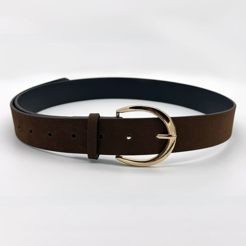 Centură pentru femei din piele artificială, cataramă din aliaj cu știft, închidere cu știft, prelucrare: găurire, electropolizare.