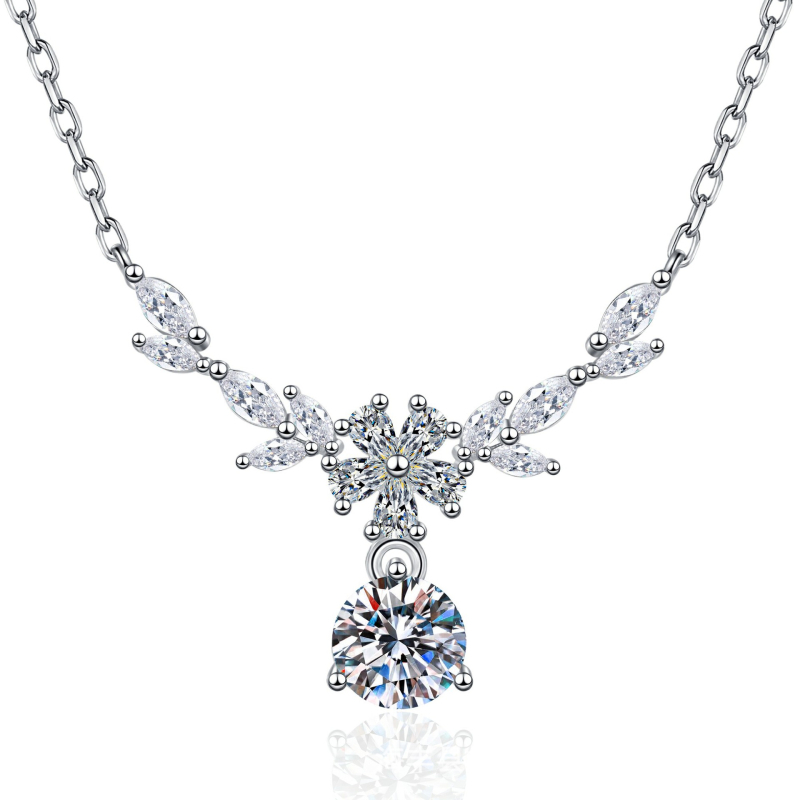 Colier din argint 925, formă de romb, lanț clavicular, greutate 3,1 g