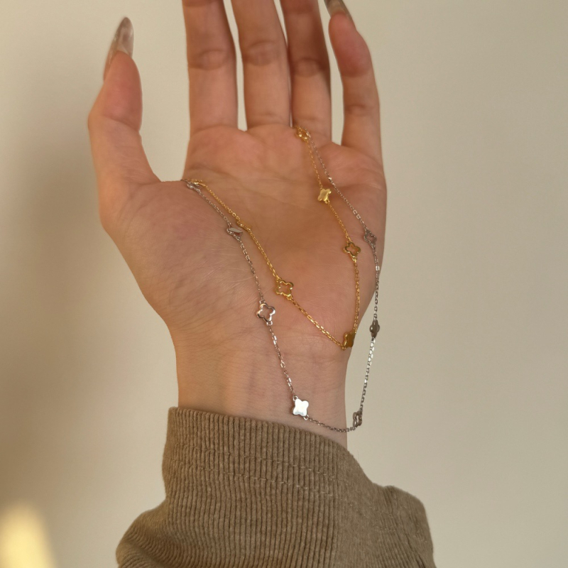 Colier din argint S925 cu trifoi cu patru foi decupat, finisaj lucios, lanț în formă de O