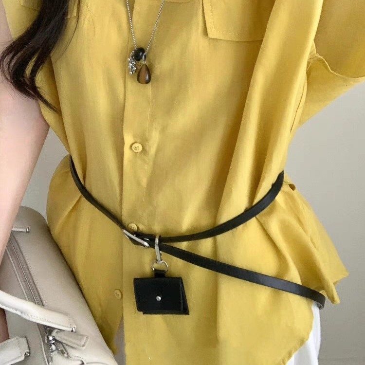 Geantă pătrată tip curea, cu curea decorativă detașabilă – piele imitatie, cataramă din aliaj, închidere cu știft, lățime subțire (<2 cm), husă mini pentru monede și chei, Hoshino, Vara 2025