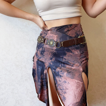 Nova retro američki stil pojasa s nituima i metalnim očima, široki pojas s metalnom kopčom, punk inspiriran