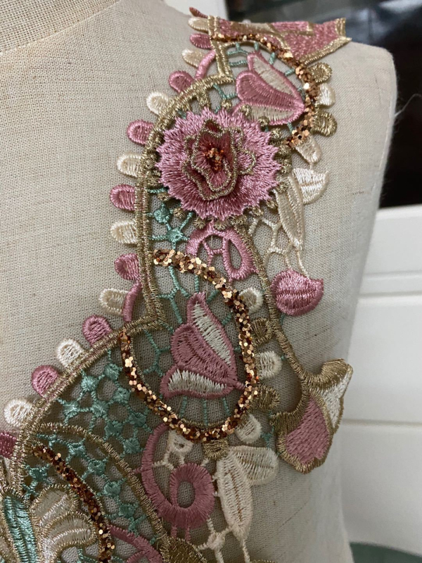 Vodotopivi čipkasti ovratnik s cvjetnom izvezom, dodatak za žensku odjeću — poliestersko vlakno, Dream Poem embroidery