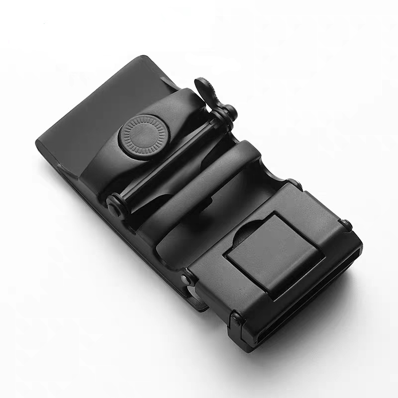 Automatska kopča za pojas od legura, pravokutnog oblika, magnetsko zatvaranje, poslovni stil