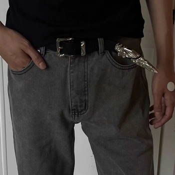 Pojas s motivom mača i graviranim cvjetnim uzorcima, punk-metala zapadni stil, spona od legure, kopča s iglom, proljeće 2025, osobni trend