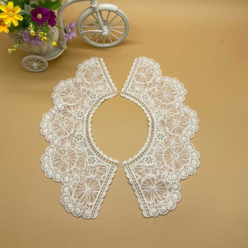 Imitált gallér külső ruhához organza hímzéssel, kerek nyak, márka hs