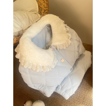 Quiltelt pizsama szett, koreai stílusú, kerek nyakú, vastag anyag 201-250 g/m², hosszú ujjú felső és nadrág, otthonra és kültérre, téli 2025