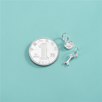 Κρεμαστό σε σχήμα οστού από ασήμι S925, ηλεκτροπλατίωση, κρυστάλλιες λεπτομέρειες