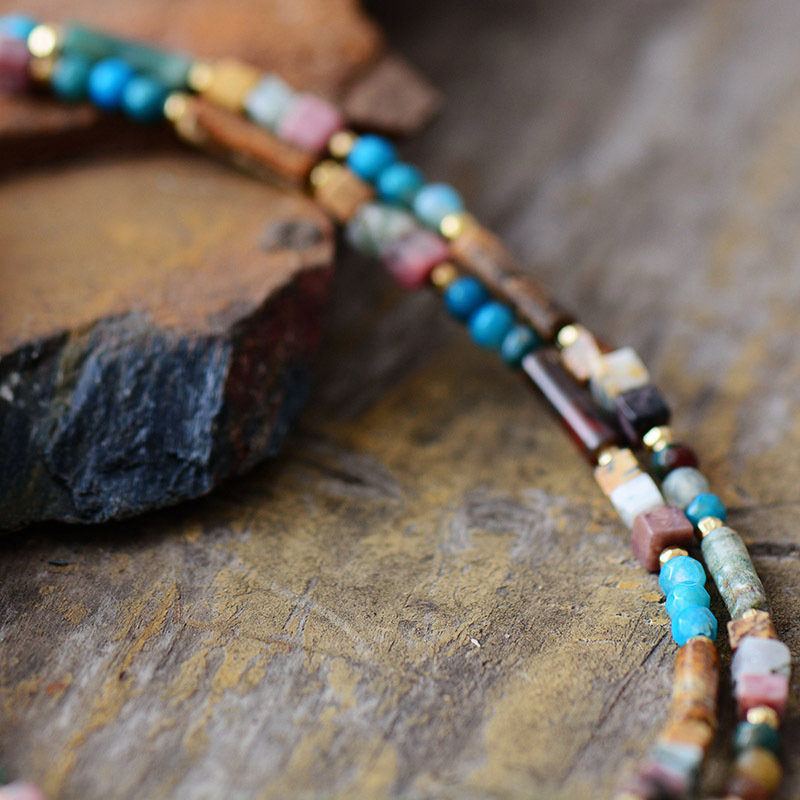 Colier cu dublu strat de pietre naturale, stil boem francez retro, lucrat manual, inserții placate cu aur cu pietre artificiale, placare electrolitică, lansare toamnă 2024