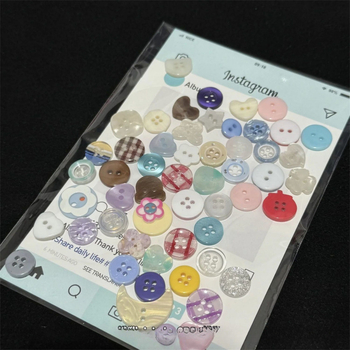 Set DIY nasturi și mărgele într-o cutie misterioasă pentru decorarea caietelor și hainelor; capac din plastic acrilic, legare cu 1 inel, stil simplu de caiet