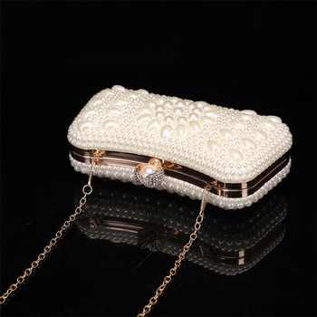 Perlīga rokdarbu soma – ielu stila PU materiāls, spilvenveida forma, auklas aizdare, trīsdimensionāla soma