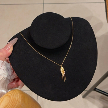 Colier din argint 925 cu motiv stea cu ciucuri și spic de grâu, inspirat de Hepburn, pentru femei