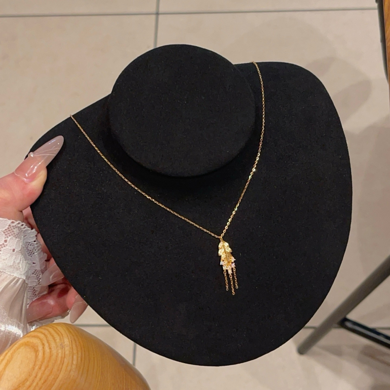 Colier din argint 925 cu motiv stea cu ciucuri și spic de grâu, inspirat de Hepburn, pentru femei