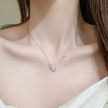 Nyaklánc 925-ös sterling ezüstből, Zirconia medállal, állat/zodiákus forma, O-alakú lánccal, márka Tifani