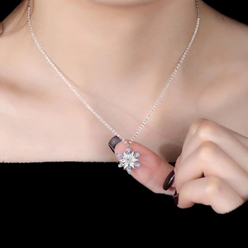 925 ezüst kristály hópehely nyaklánc, geometriai medál, keresztlánc, 2,8 g, könnyed luxus stílus