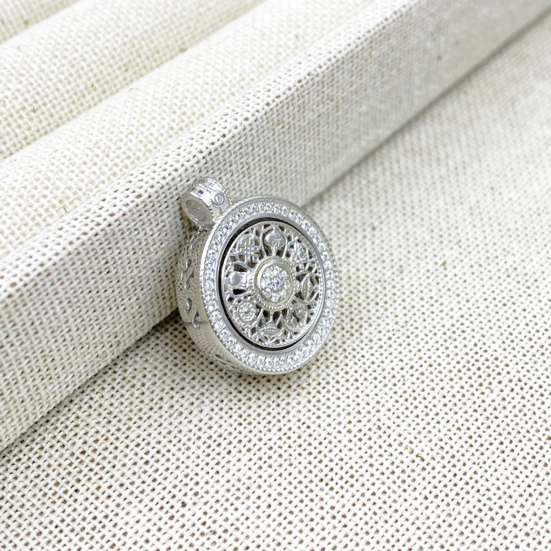 Xida S925 Sterling Srebro Antička ogrlica s okretavajućim privjeskom kompasom i osam blaga, Retro stil
