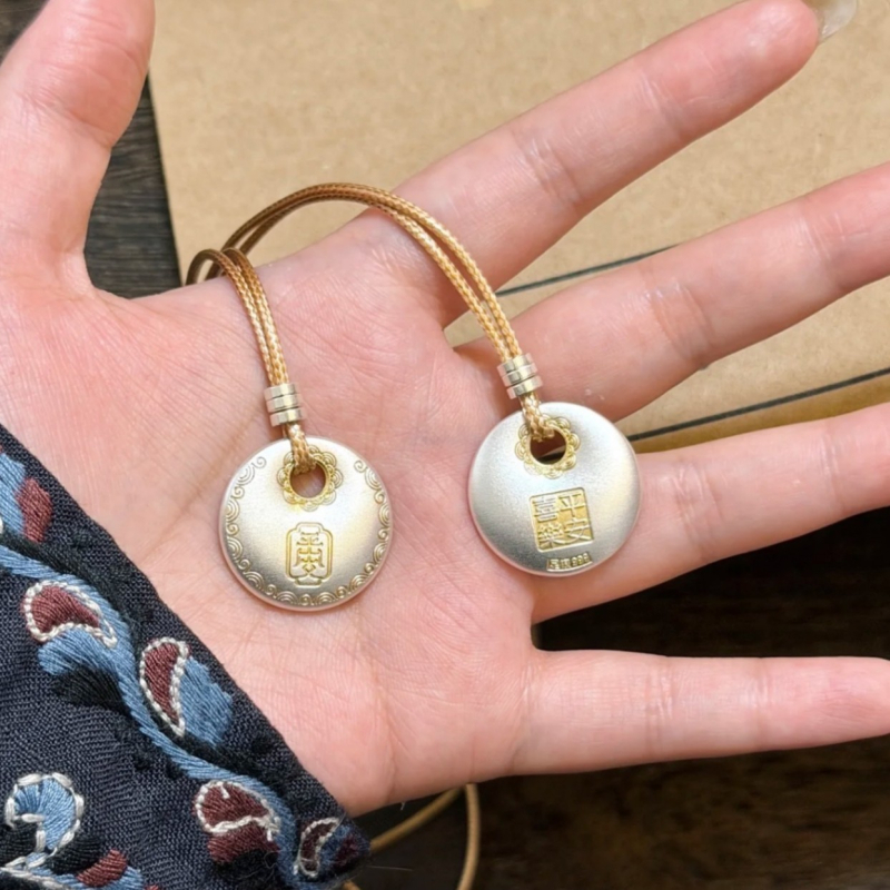 Bakrena ogrlica s privjeskom mira i blagoslovom, geometrijski dizajn, unisex