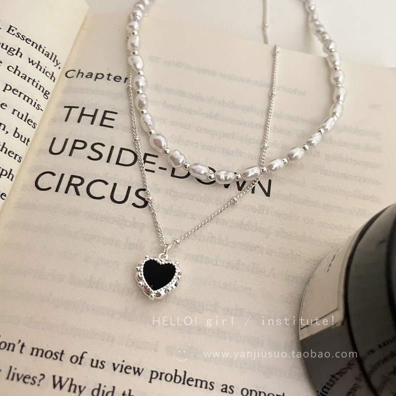 Ogrlica s višeslojnim dizajnom, privjesak od legure, podesiva duljina 21–50 cm