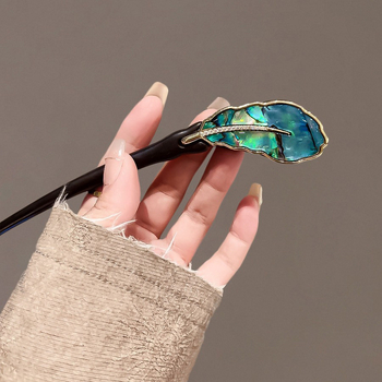 Fából készült hajtű, ősi stílus, geometriai forma, fejfedő kiegészítő