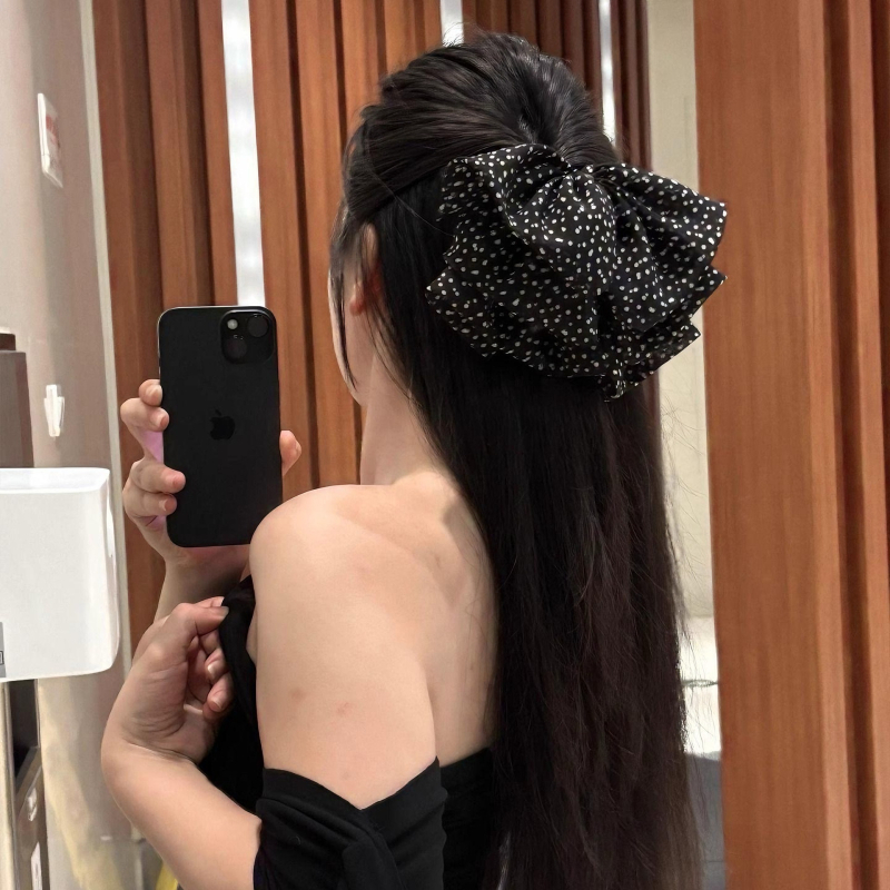 Hajakiegészítő – Cápa alakú hajklipek, kézzel készített, Yiwu eredetű, 2025 ősz