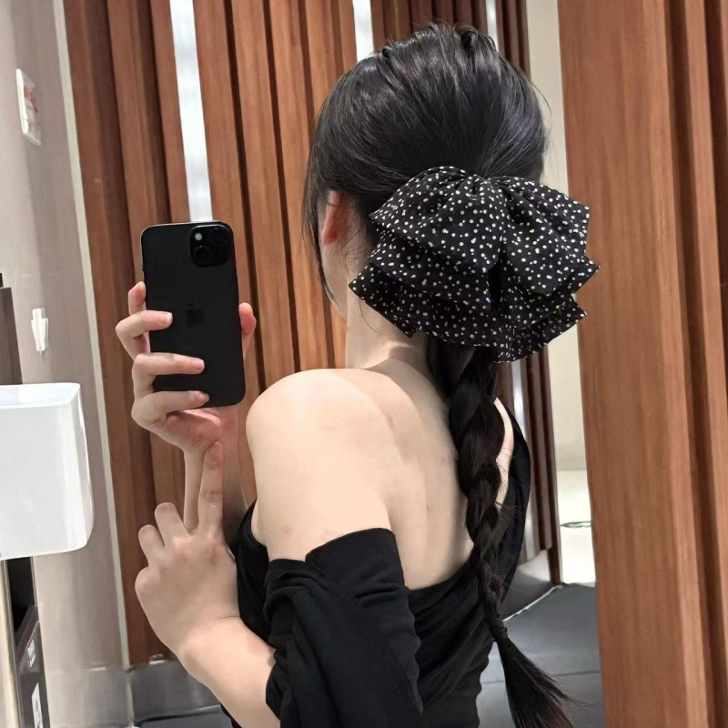 Hajakiegészítő – Cápa alakú hajklipek, kézzel készített, Yiwu eredetű, 2025 ősz