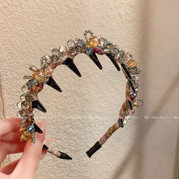 Női hajpánt kristály virággal — kézzel készített, mesterséges kristály, könnyed luxus stílus