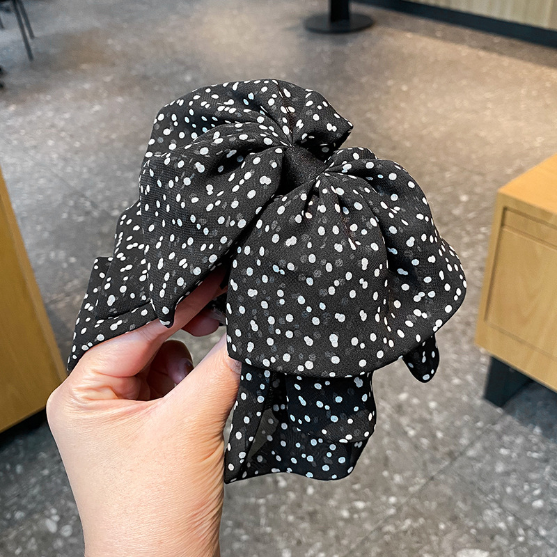 Hajcsipesz – textil anyag, Gripper rögzítés, Koreai stílusú casual, precíz gyártás, Téli 2025