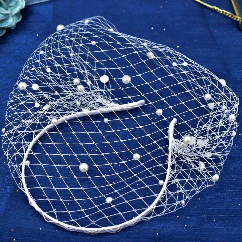 Fejdísz - kézzel készített hálózatos fejfedő kristályokkal és gyémántokkal