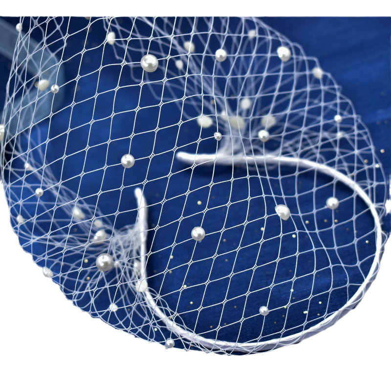 Fejdísz - kézzel készített hálózatos fejfedő kristályokkal és gyémántokkal