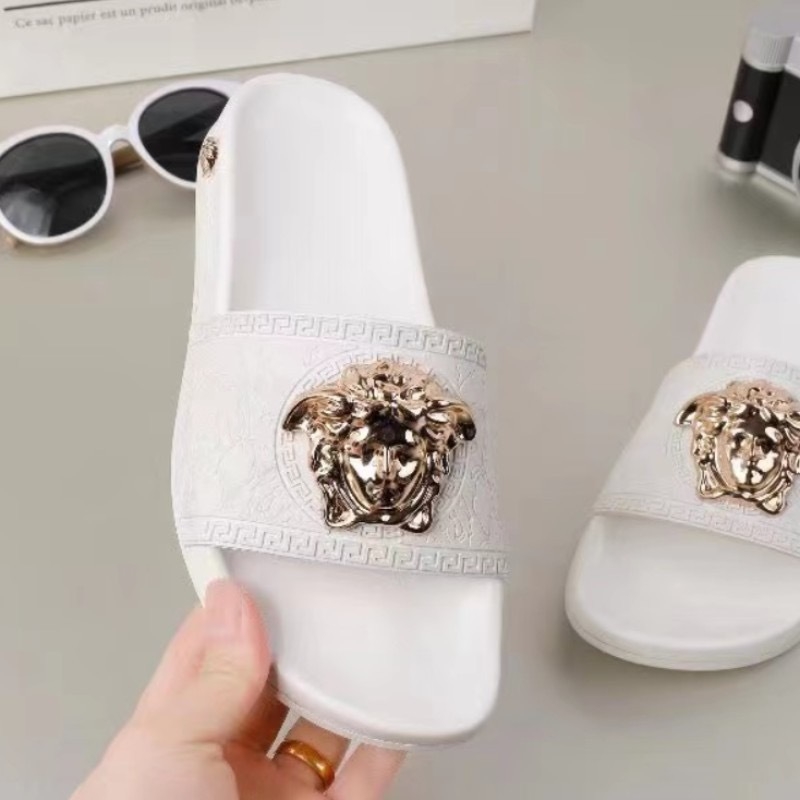 Slapi unisex din cauciuc, cu design deschis și respirabil pentru vara 2025