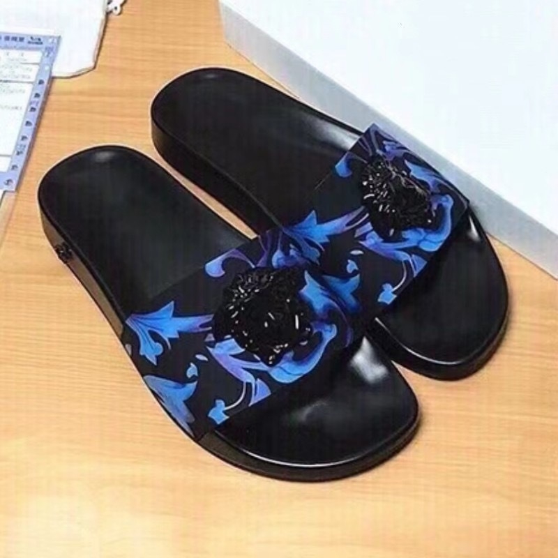 Slapi unisex din cauciuc, cu design deschis și respirabil pentru vara 2025