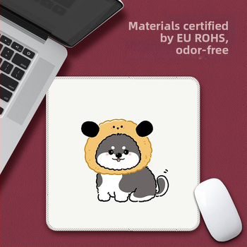 Malá podložka pod myš z prírodnej gumy, protišmyková, potlač transferom, možnosť prispôsobenia