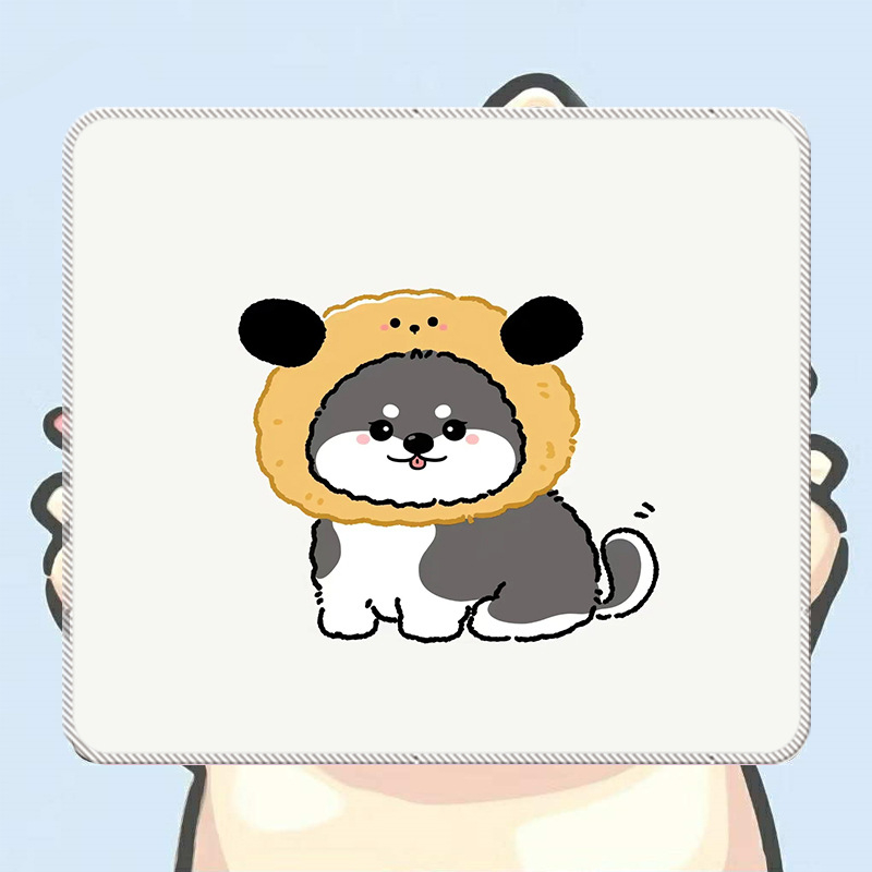 Malá podložka pod myš z prírodnej gumy, protišmyková, potlač transferom, možnosť prispôsobenia