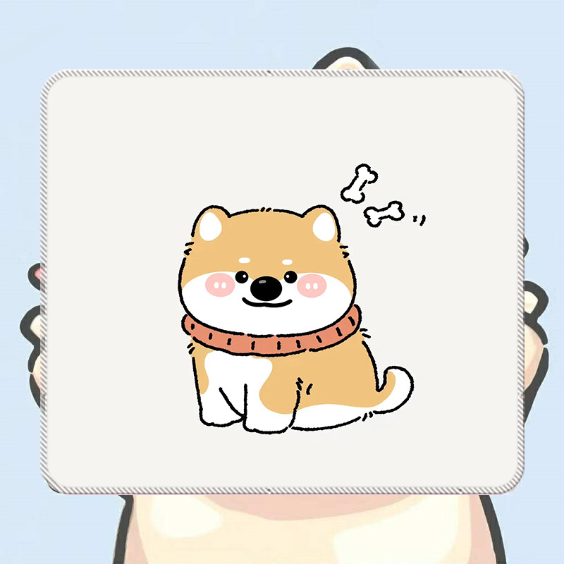 Malá podložka pod myš z prírodnej gumy, protišmyková, potlač transferom, možnosť prispôsobenia