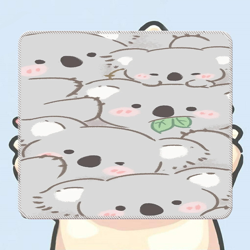 Malá podložka pod myš z prírodnej gumy, protišmyková, potlač transferom, možnosť prispôsobenia