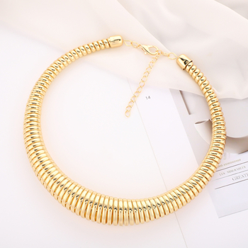 Colier metalic tip guler, mărka Chu shang, stil personal, greutate 130 g, lansare toamnă 2024