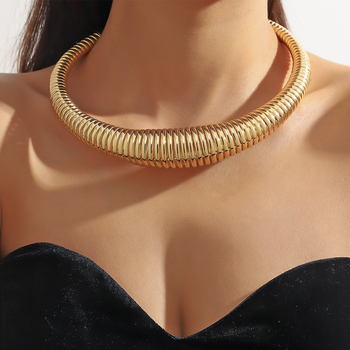 Colier metalic tip guler, mărka Chu shang, stil personal, greutate 130 g, lansare toamnă 2024