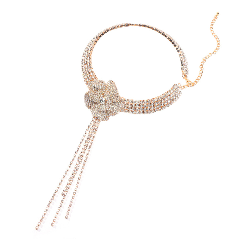 Colier din cupru cu pandantiv din rhinestones, lanț drept, design floral-geometric, greutate 300 g