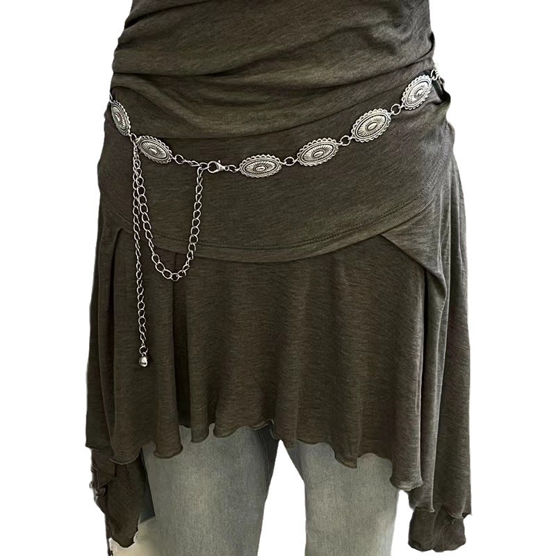 Lant de talie pentru rochie cu lanț gravat — Material: Metal; Cataramă: Aliaj; Închidere: Cârlig; Finisaj: Gravare; Stil: Punk/Street/Personal