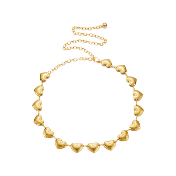 Pásová retiazka na pás so srdcovým motívom, zliatina, elektroplatované povrch, geometrický tvar.