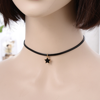 Ženski minimalistički choker ogrlica s kožnim lancem