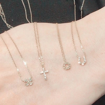 Nyaklánc U-formájú függővel, 925-ös ezüstből, O-lánccal, japán– koreai ihletésű stílus